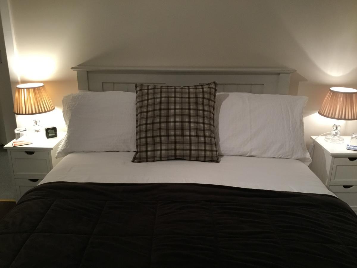 Ingleneuk Bed And Breakfast Edinburg Exteriör bild